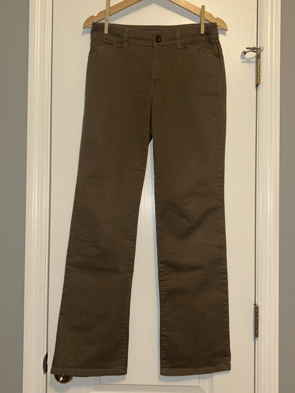 croft & barrow Coco Brown Straight Leg stretch Jeans